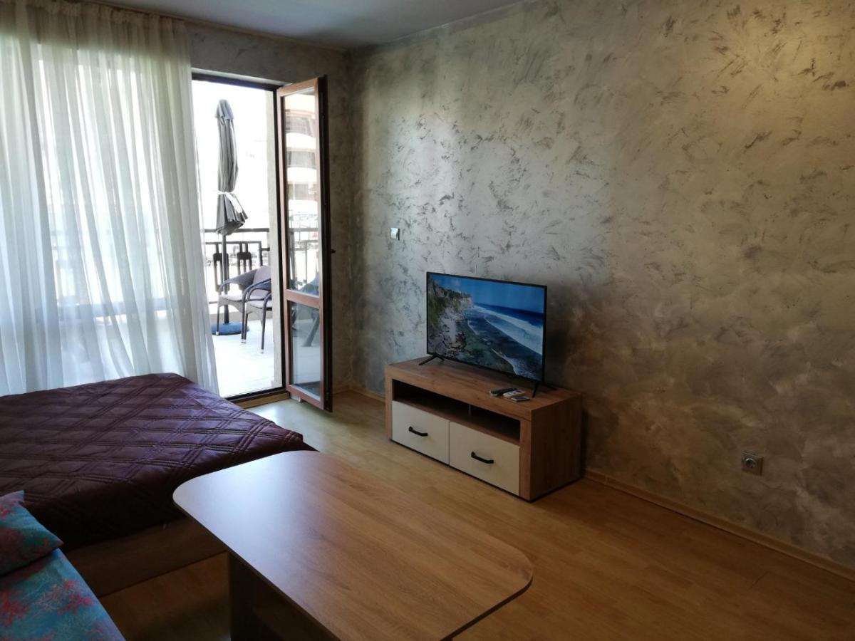 Lovely Studio In A Complex With A Pool By Flat Mаnаger Sveti Vlas Eksteriør billede