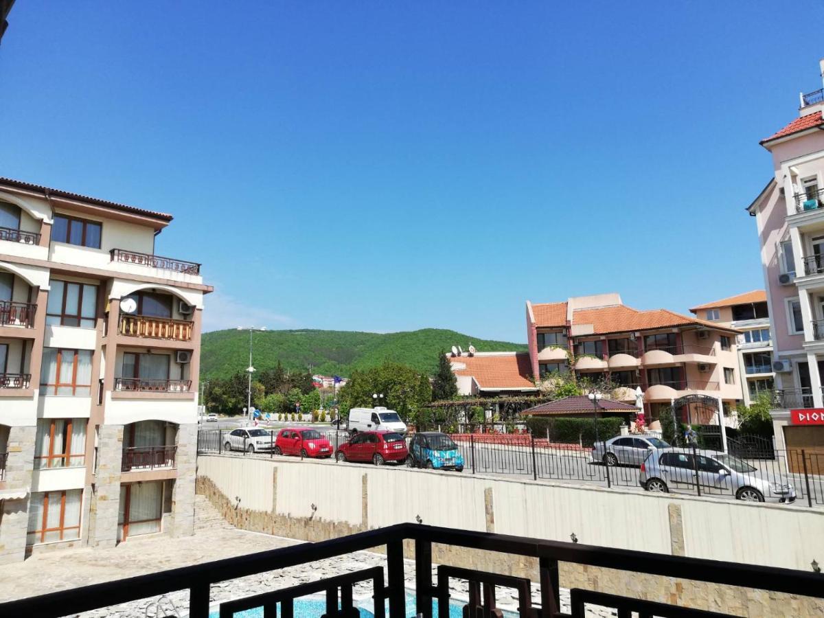 Lovely Studio In A Complex With A Pool By Flat Mаnаger Sveti Vlas Eksteriør billede